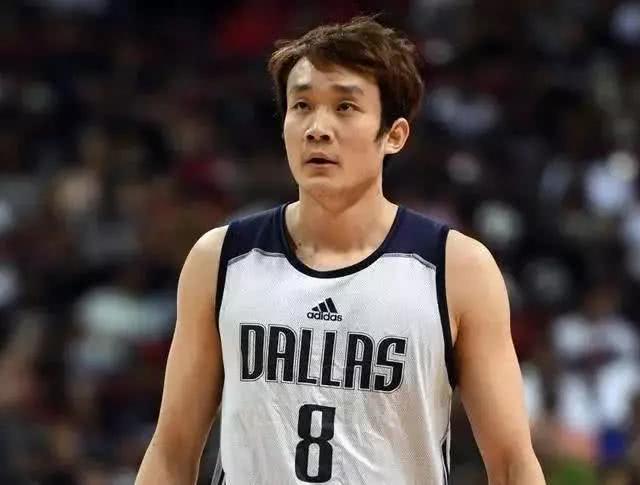 cba隋然是哪里人(中国篮球的悲剧！被NBA签约后，他却消失了整整两年了)