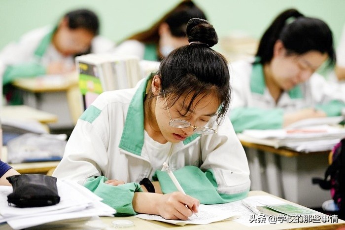 四川理科考生695分，全省排名80位，能被清华、北大录取吗？