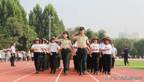洛阳二外2019年新生国防教育暨入校课程闭营仪式圆满收官