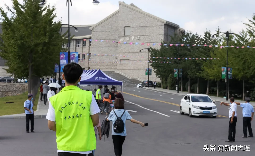 #大连头条#高校开学进行时！终于等到你