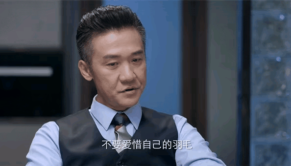 《人民的名义》好评如潮，姊妹篇《突围》为何骂声不断？