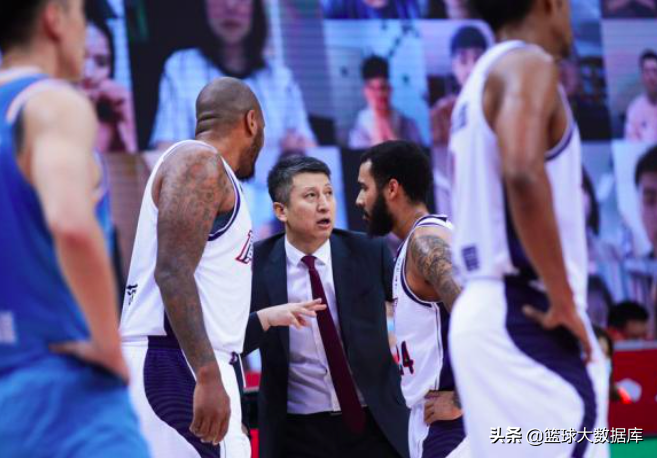 艾萨克 哈斯为什么不打nba(重返CBA却无人问津！NBA总冠军内线多次耍大牌，惹怒郭士强)