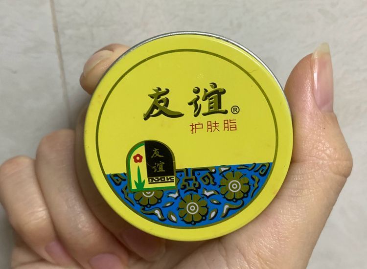 5个暴露年龄的老国货护肤品，还是熟悉的包装，效果却不输进口货