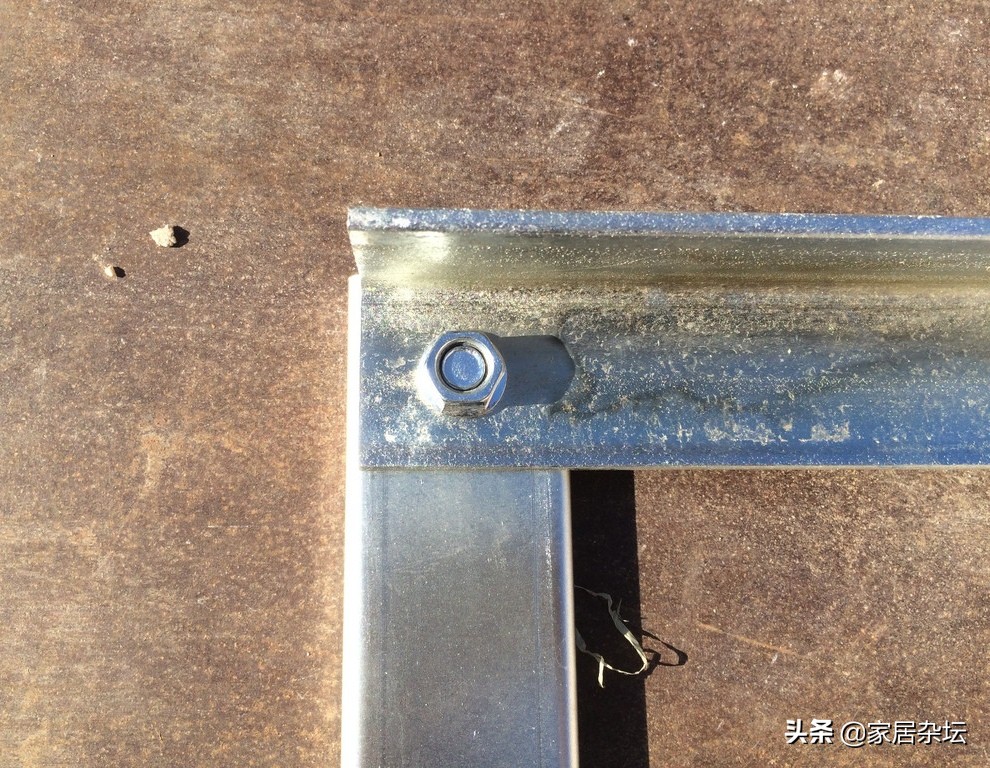 墙体的空心砖太松打不了孔，怎么办？怎么挂储水式电热水器？