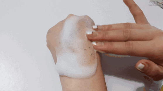 黄圣依分享了5款自用好物，最低不到40元，平价又好用