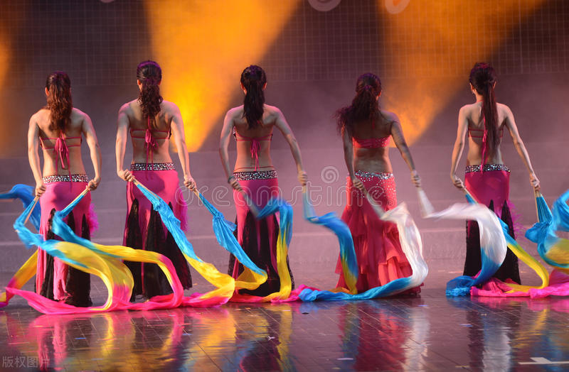 南京艺术学院排名（中国十大舞蹈学院排名）