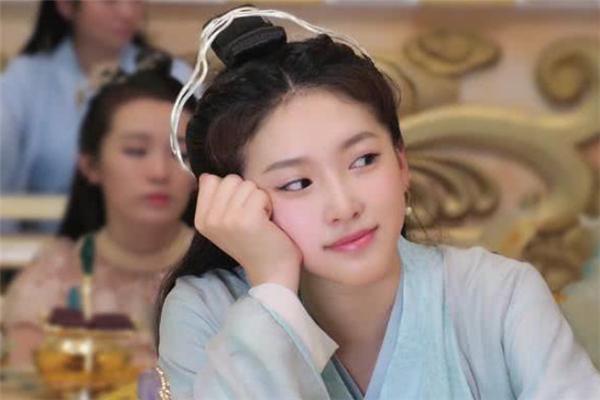 仅打破云栈洞两扇门，为何八戒就说悟空犯了死罪？悟空的回答更绝