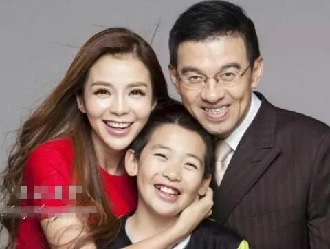 盘点央视7位美女主持人，有60后也有90后，谁才是你心中的女神？