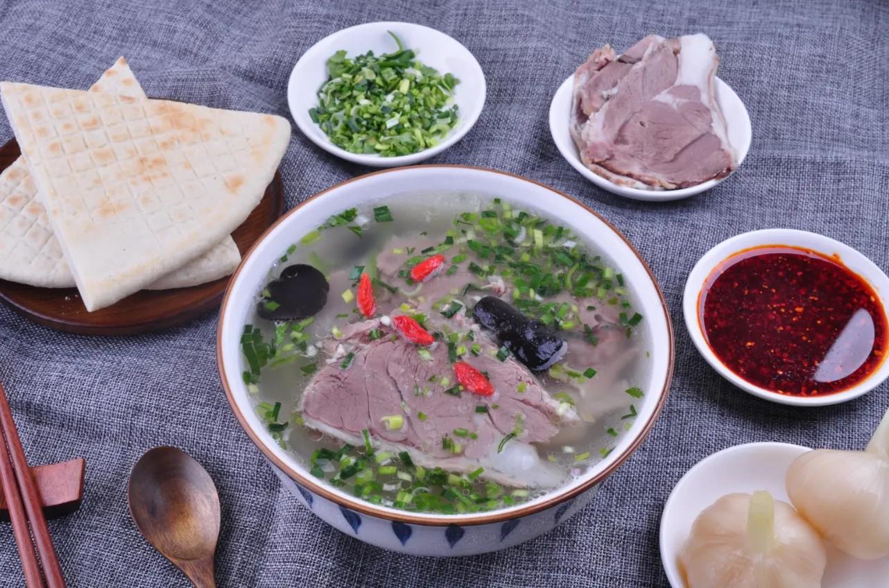 来西安旅游必吃的八大美食，有些还列入了非遗，你最喜欢哪种？