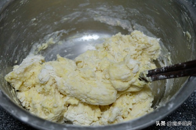 家庭自制油條的做法大全,家庭自制油條的做法大全視頻