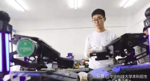 “强势”登榜！174位富豪企业家，竟全部来自湖北同一所高校！