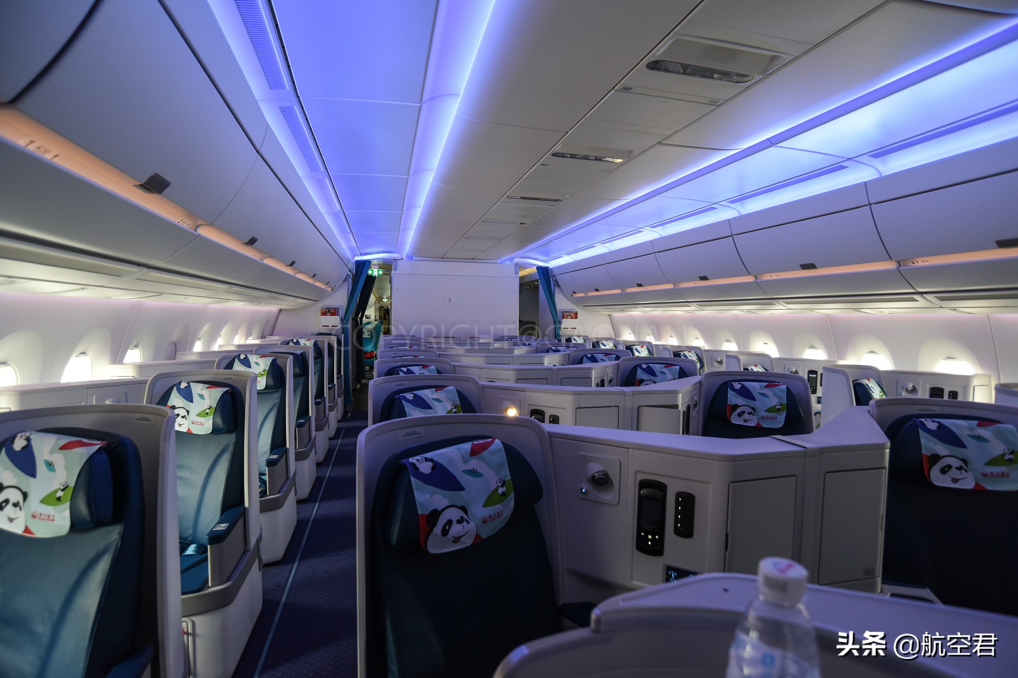 客机客舱四季如春,战斗机座舱闷热干燥,复杂的飞机"空调"系统