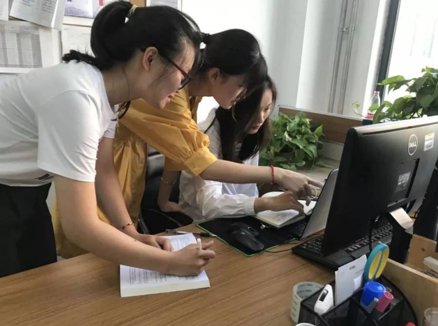 学生党最关注的问题来了，大学专业“收入”排行，软件工程成榜首