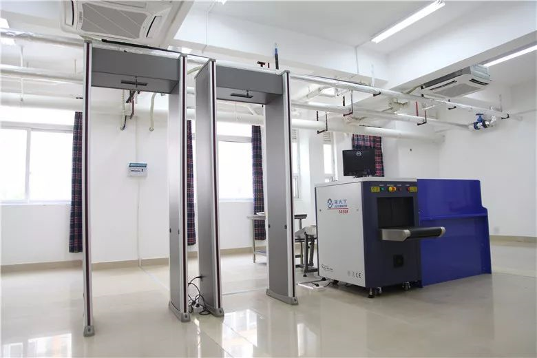 今日荐校 |成都航空旅游职业学校：因为专注，所以专业