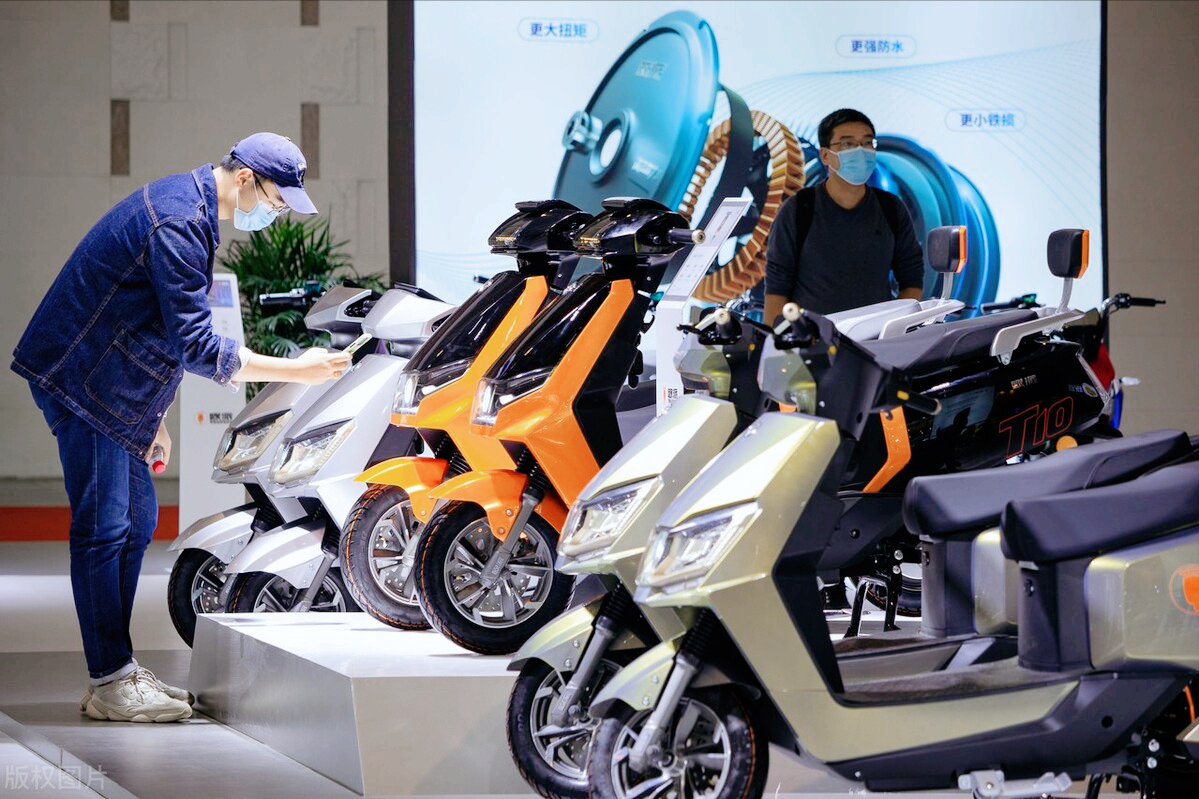 1000内也能开好电车？无需驾照，轻松上路！