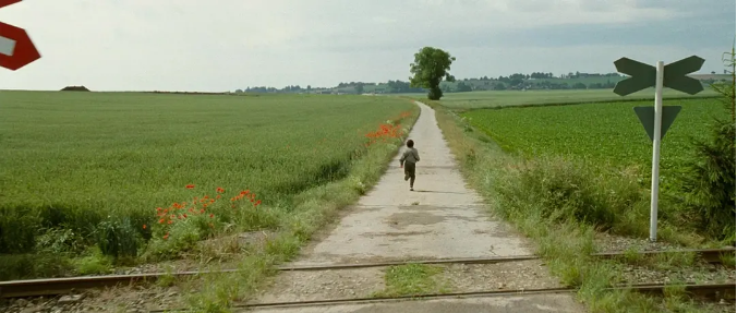 《无姓之人》：无限烧脑的科幻经典，只因我们都被遗忘天使亲吻过