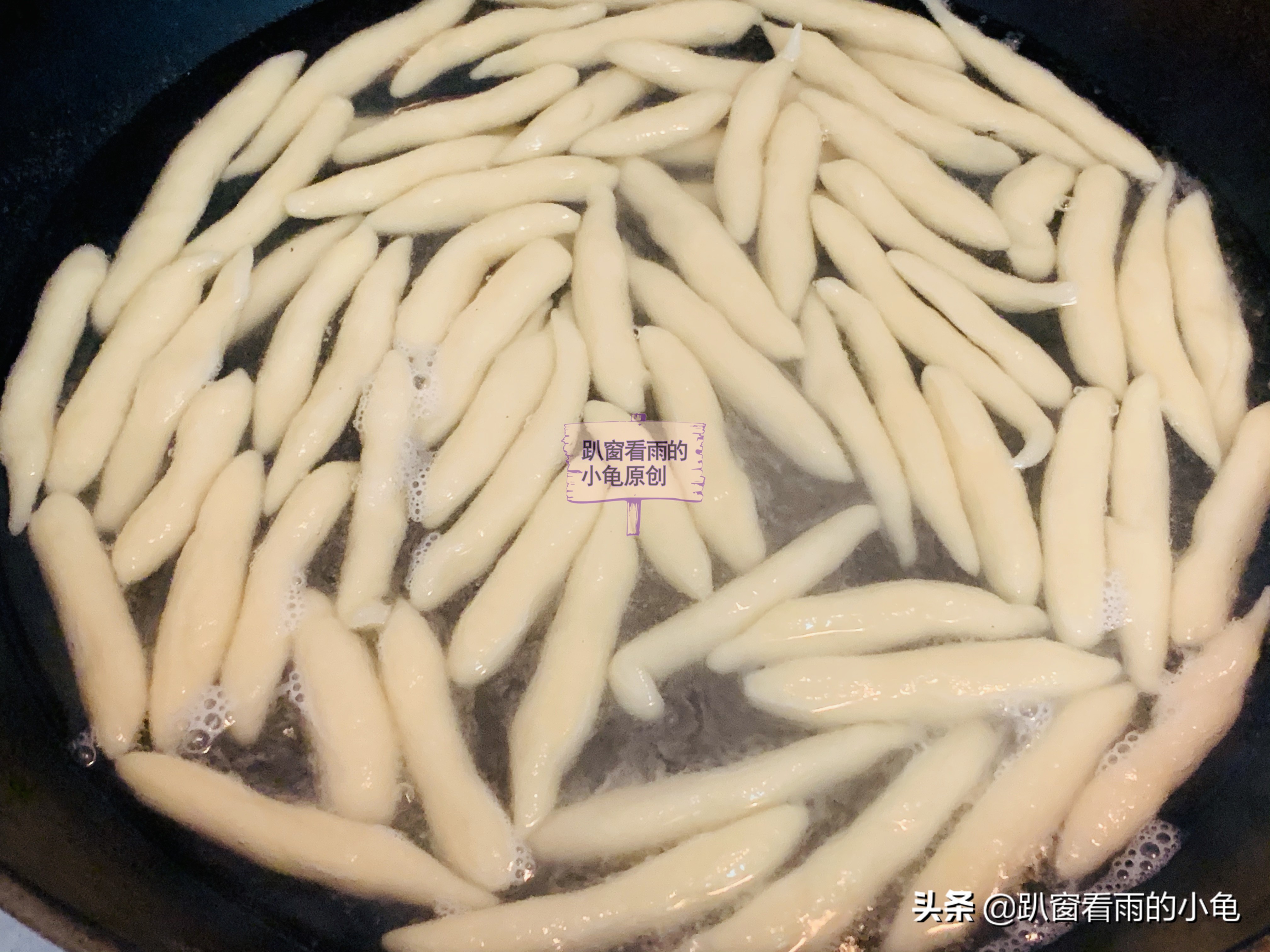 面鱼怎么做（土豆面鱼的制作方法与制作技巧）