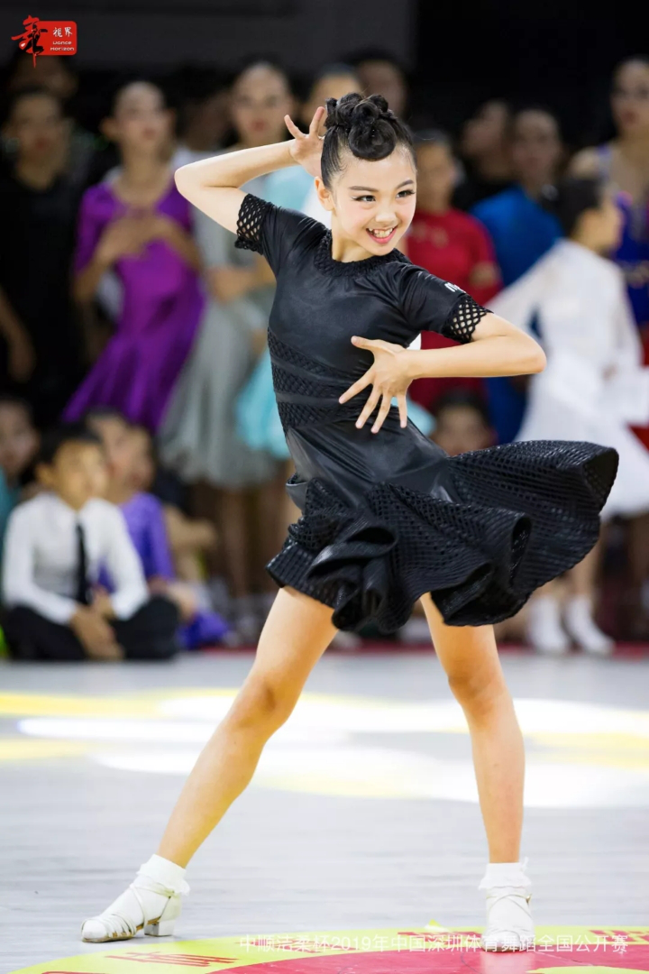 报名开始！街舞、芭蕾舞、拉丁舞、瑜伽……体育舞蹈公益课学起来