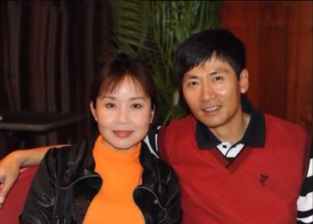 《黄土高坡》原唱胡月：和陆剑民结婚32年无绯闻，未报父恩留遗憾