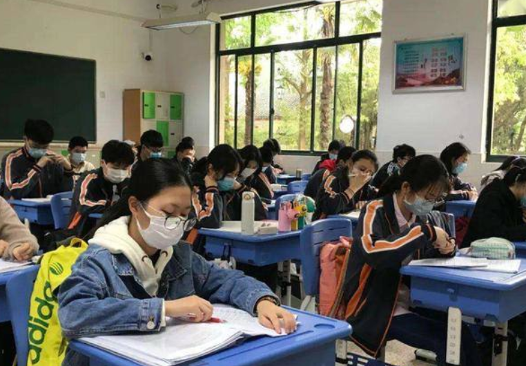 高考前一天应该做什么？做这3件事就有机会进985，老师也说很有效