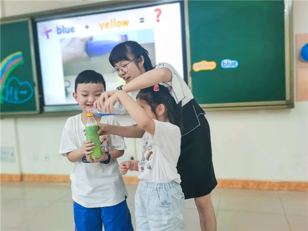 四川天府新区第六小学积极探索小学英语教与学新思路