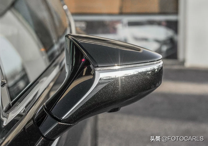 雷克萨斯LS350入门版实拍，售价80.8万起，卖的就是颜值和品质？