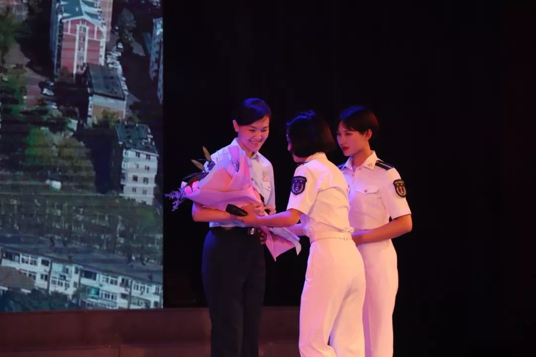 75人！大连这所重点院校招聘