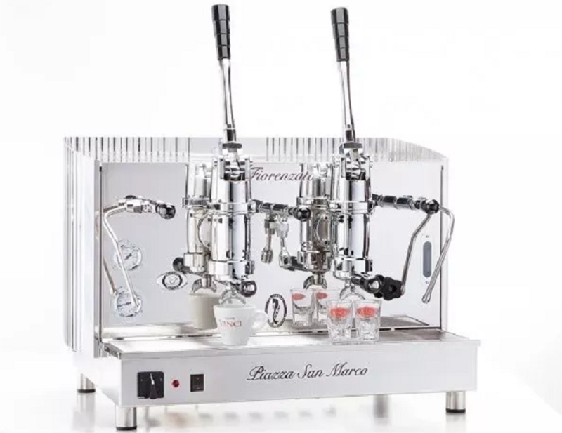 咖啡机款式众多，选到眼花缭乱，看懂这些技巧让你购买路上不迷路