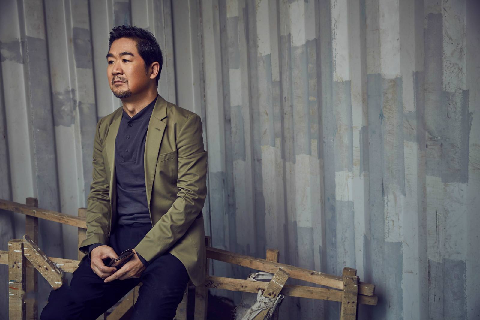 4个女人2段婚姻，“皇帝专业户”张国立，到底是个怎样的人？