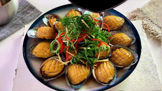 厨房小白都会的鲍鱼简单做法，过年露一手，招待客人有面子