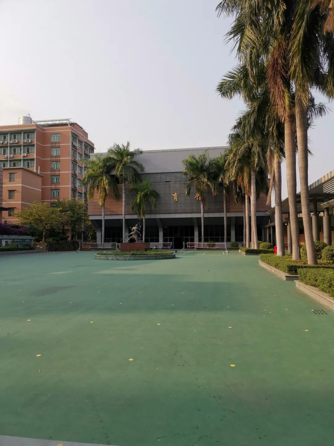 不仅有保送，带你走进广州这所最多元却很低调的高中