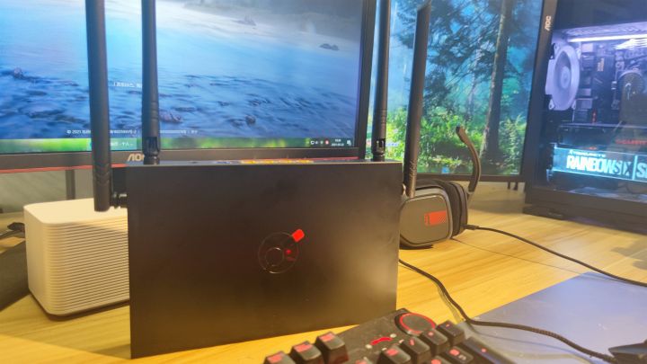 家庭与工作网络无缝切换，轻松让数据不再受限