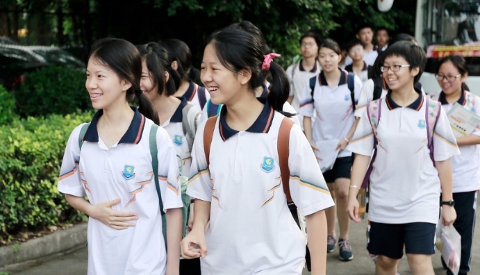 “摇号”决定去哪所初中，这对学生公平吗？私立中学又有新对策