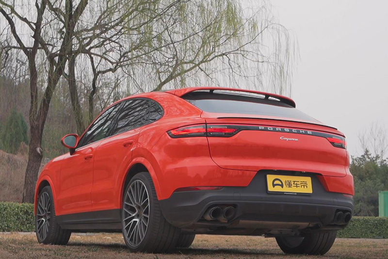 不一样的不仅是车尾 测试保时捷Cayenne Coupé