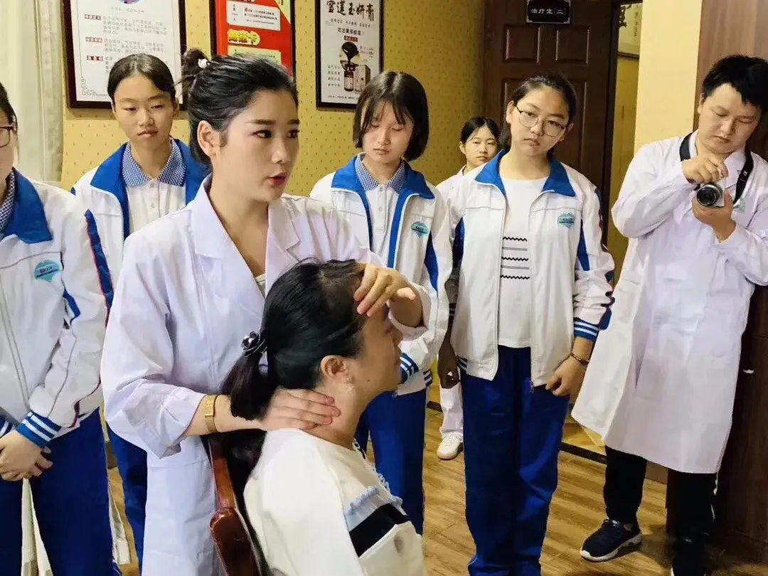 对话成都中医药大学附属医院针灸学校·四川省针灸学校