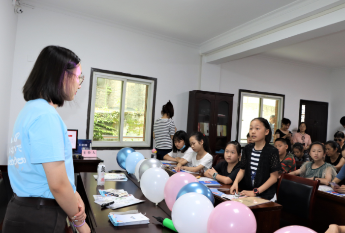 新华网、人民网等报道！因为“一件事”，重庆这群大学生“火”了！