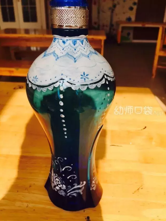 过完年废旧的纸箱、酒瓶、包装袋不要扔，可以和孩子做这些手工！