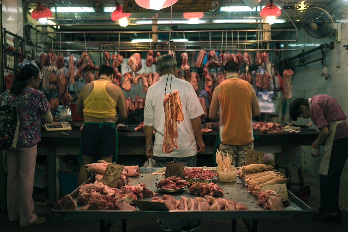 国庆节猪肉迎来白菜价？已经10元一斤的猪肉还会接着降价吗？