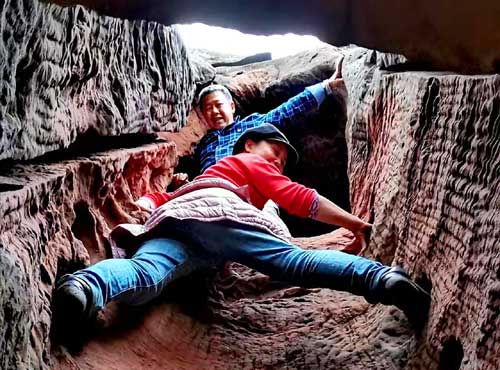 陕西旅游：甘泉雨岔大峡谷及周边行（图）