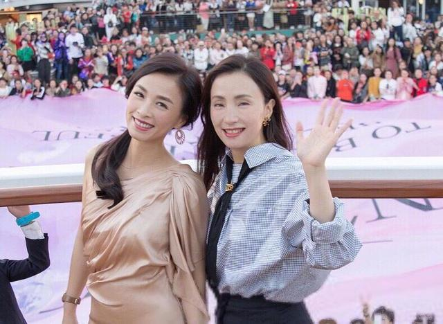 《铁齿铜牙纪晓岚》21年：铁三角发展各异，众女角做微商、嫁豪门
