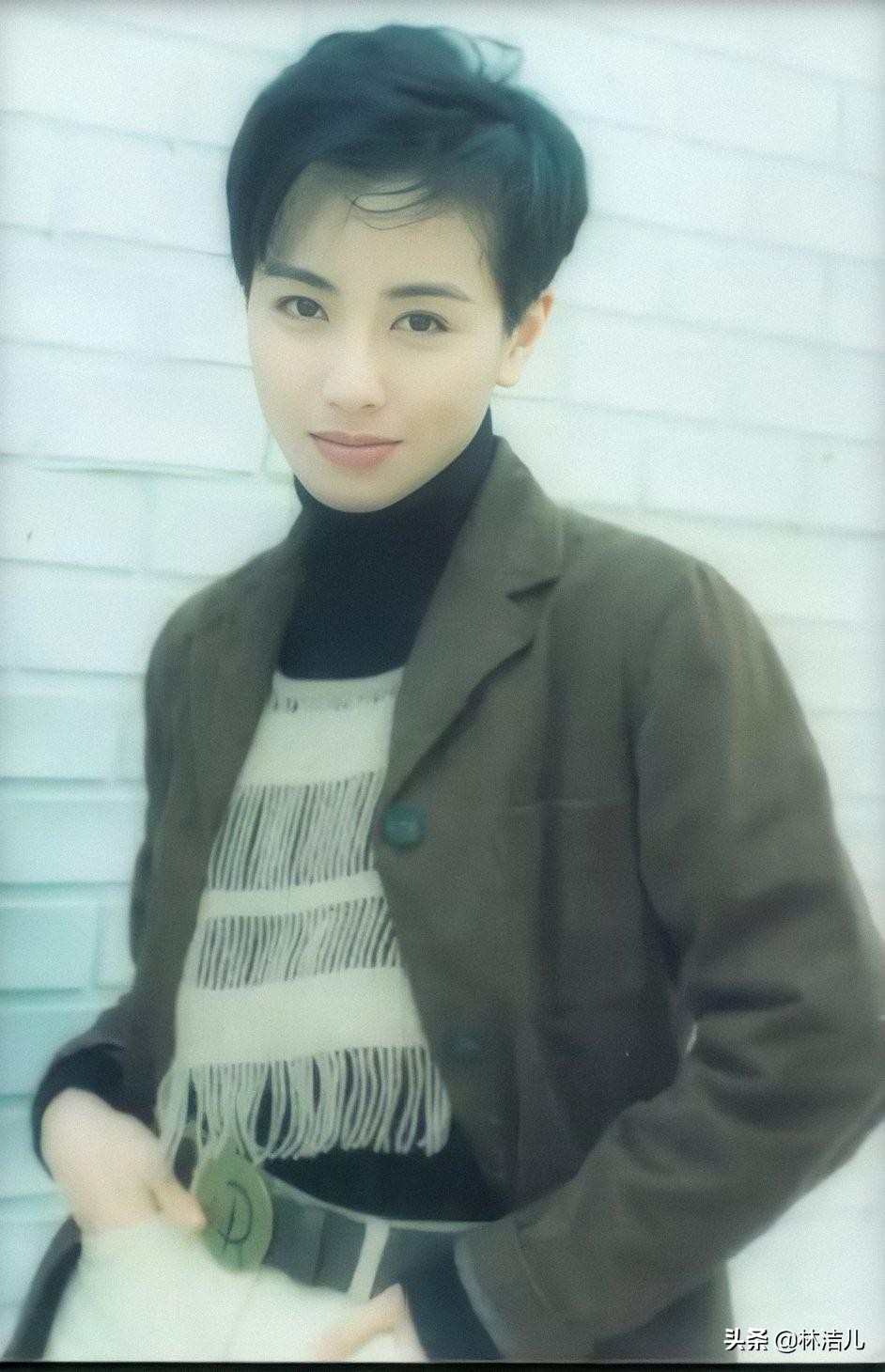 刘亦菲的狼尾短发太惊艳，倪妮的一刀切撩人，剪短发可不止看脸型