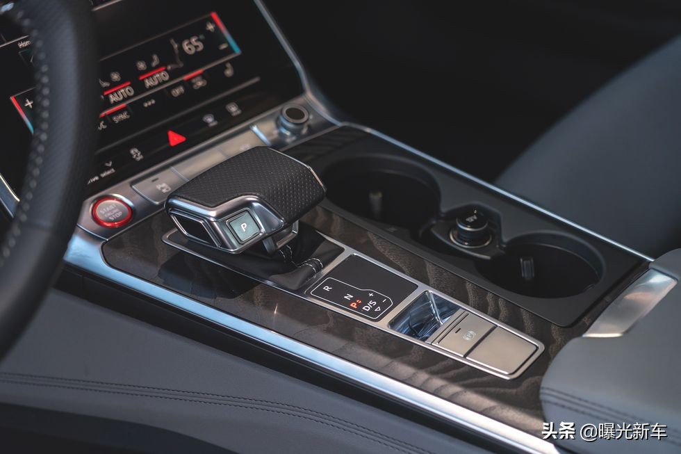 最新「奥迪S6」高级运动轿车，2021款，你爱了吗？