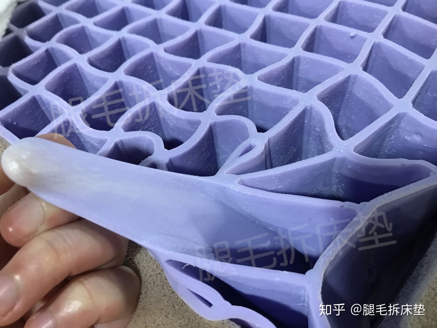 【拆床】篇11：席梦思慕思舒达丝涟等6大品牌床垫对比，持续更新