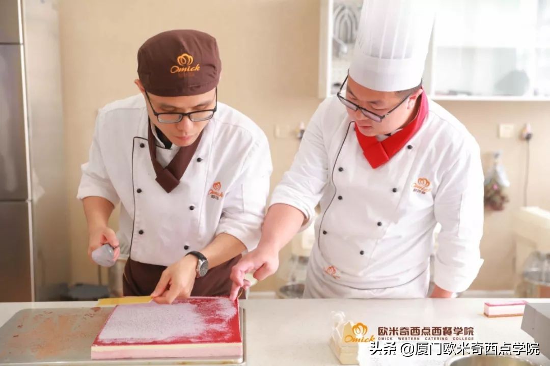 总觉得学费太贵？可我们贵有贵的道理