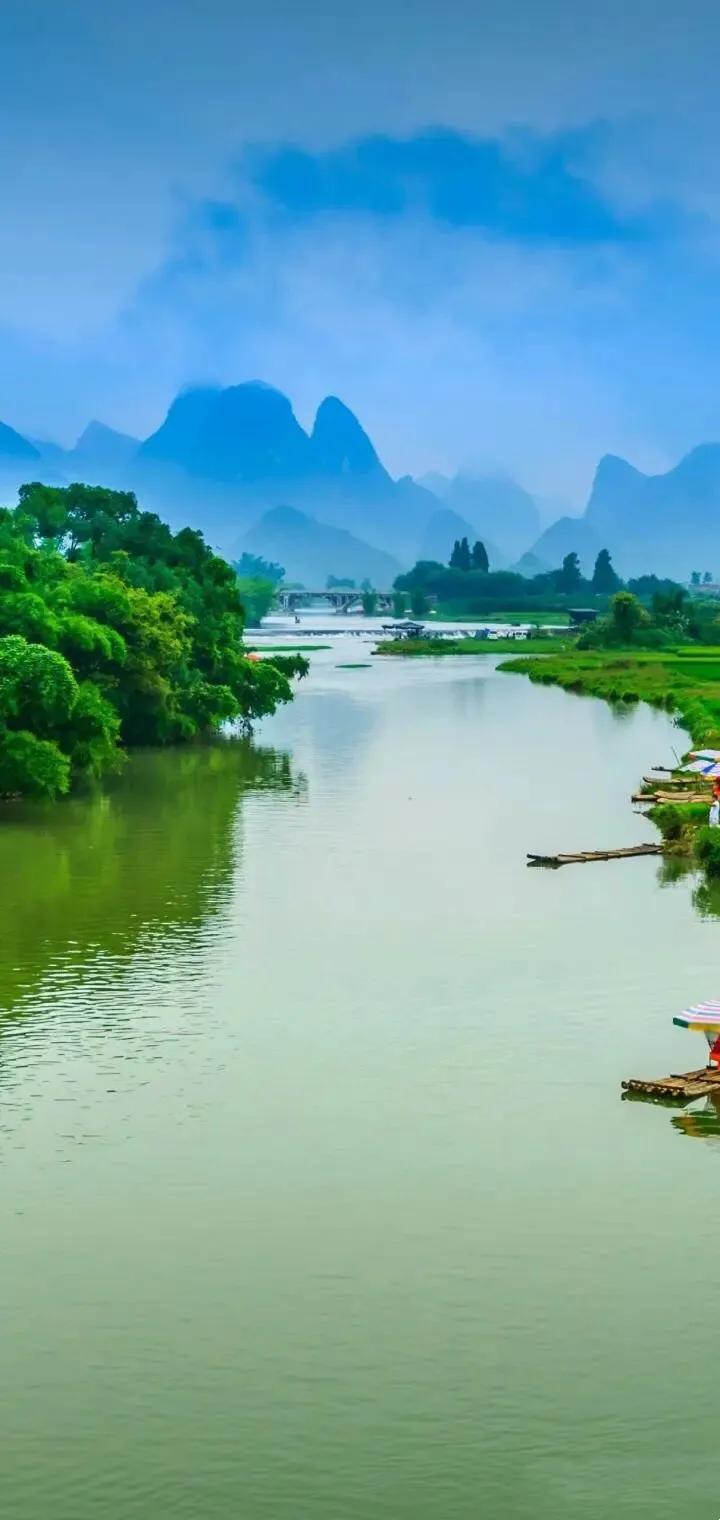 绿水青山不是梦,天人合一共为邻