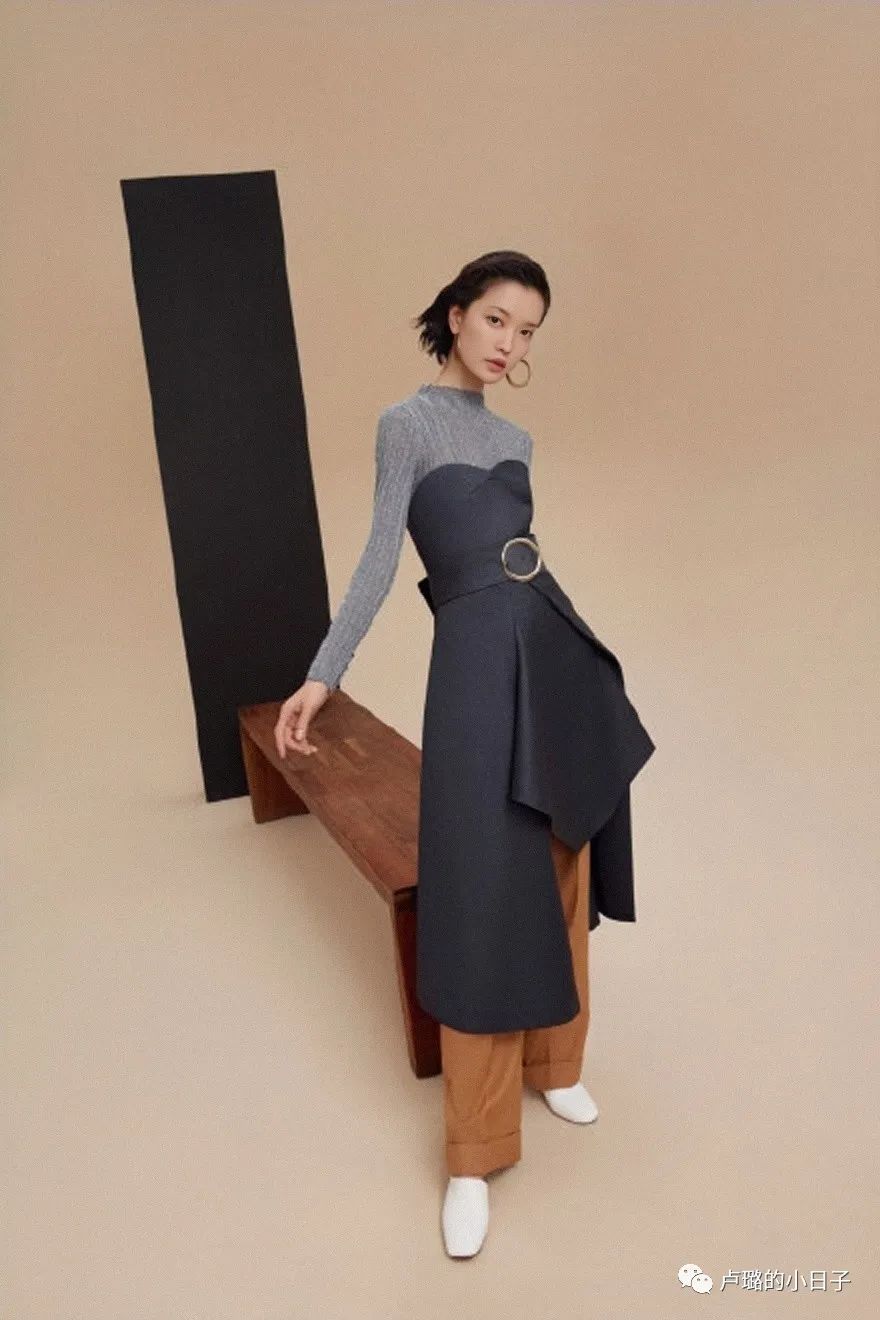 看了這8個(gè)國(guó)產(chǎn)服飾品牌，才明白什么是屬于中國(guó)的高級(jí)感