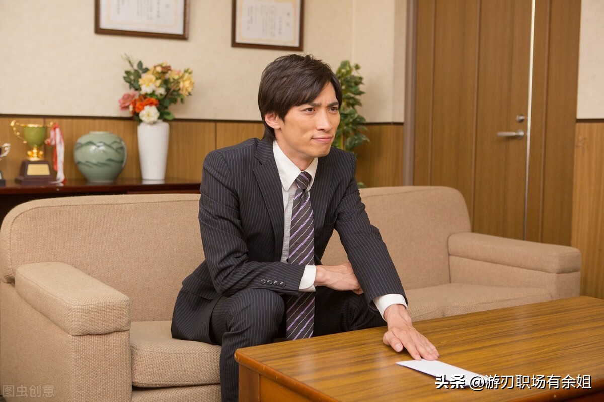 辞职报告书怎么写,员工辞职报告书怎么写