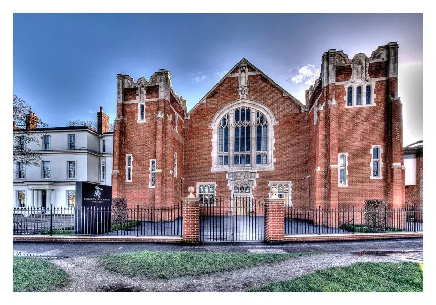 2019英国高考放榜！承包牛津剑桥的私立学校排名Top 100