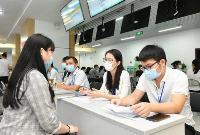 留学生回国就业将成为趋势，企业却避之不及，难道留学生不吃香了