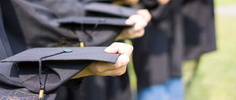 成人高考要多少钱（深圳成人高考学费需要多少钱）